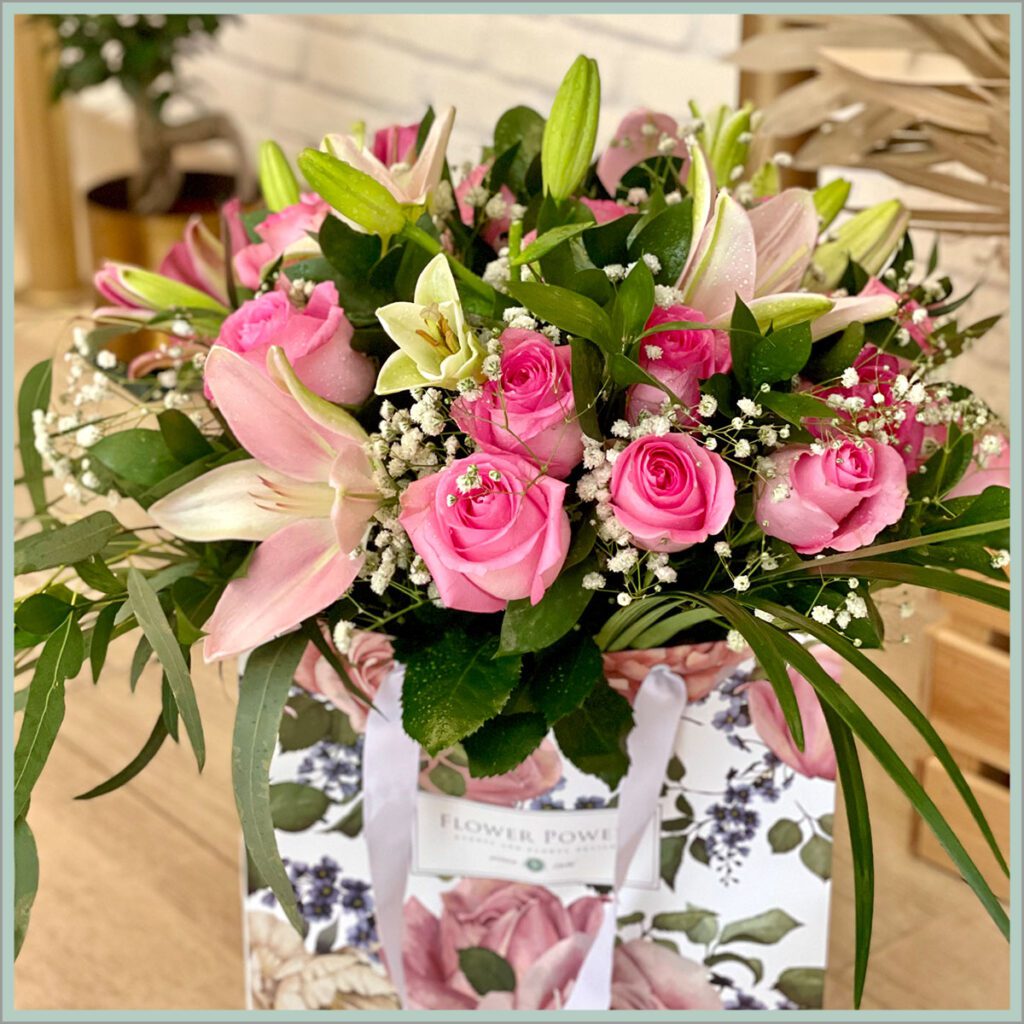 Send Flower to Egypt | Flower Delivery Service | Floral Bouquets ...