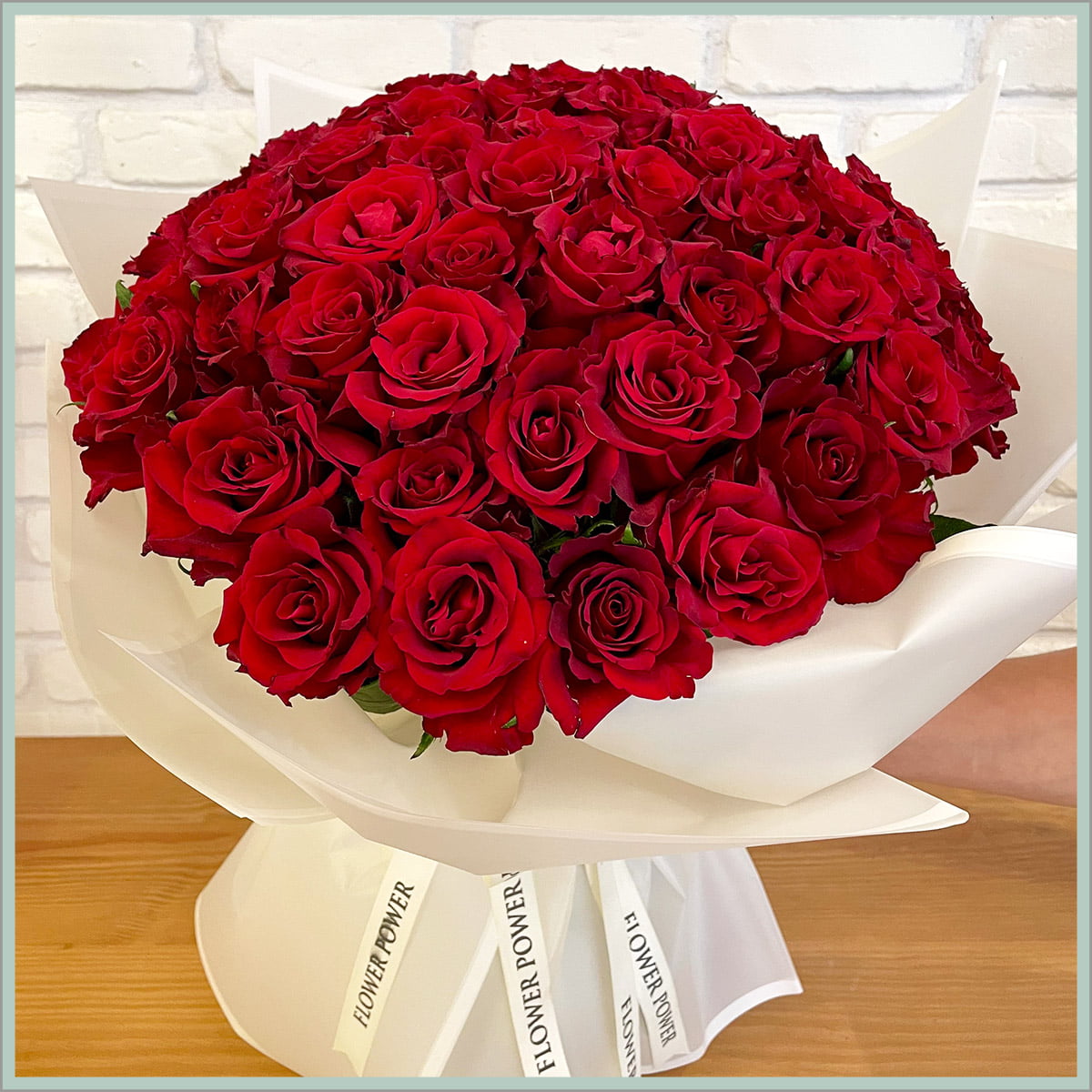 100 Red Premium Roses